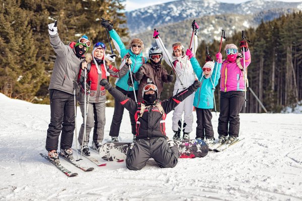 La liste des divers équipements pour faire du ski de randonnée