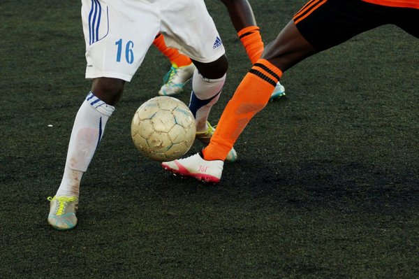 Comment faire un dribble au football ?